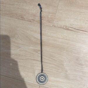 American Eagle Outfitters Silver and Cream Necklace